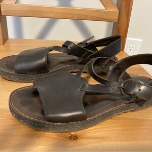 Camper leather sandals / lightly worn